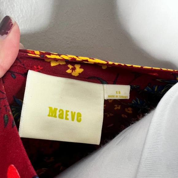 Anthropologie Maeve Blouse Top Colorful Floral XS Red V-Neck Bib Front Pleated - Picture 6 of 7